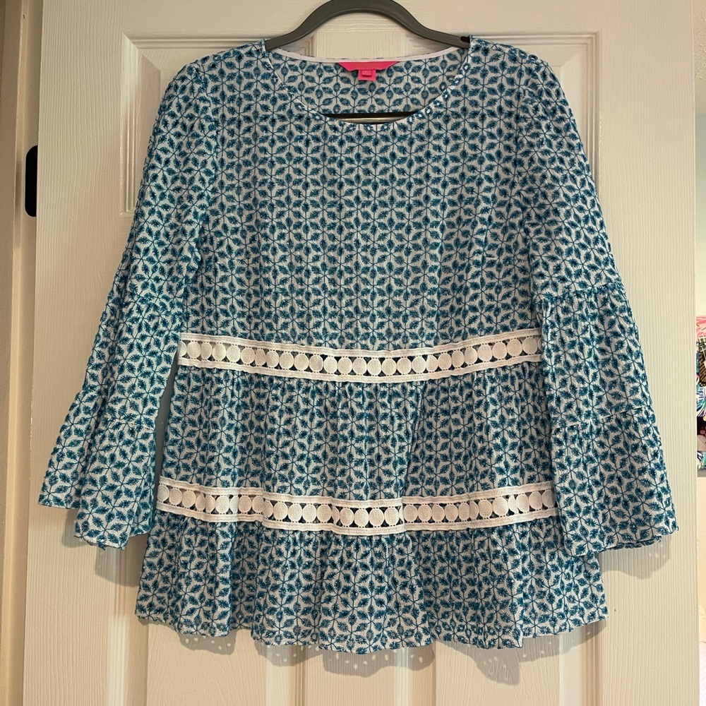NWOT Lilly Pulitzer top size large